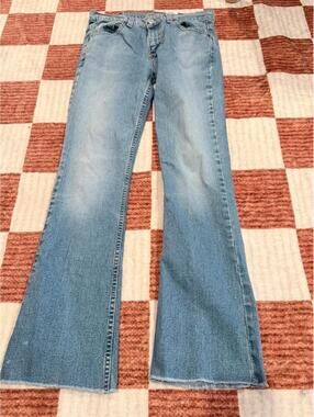 Levi’s 504 Bootcut Stretch Women’s Jeans Size 4 Light Wash 111